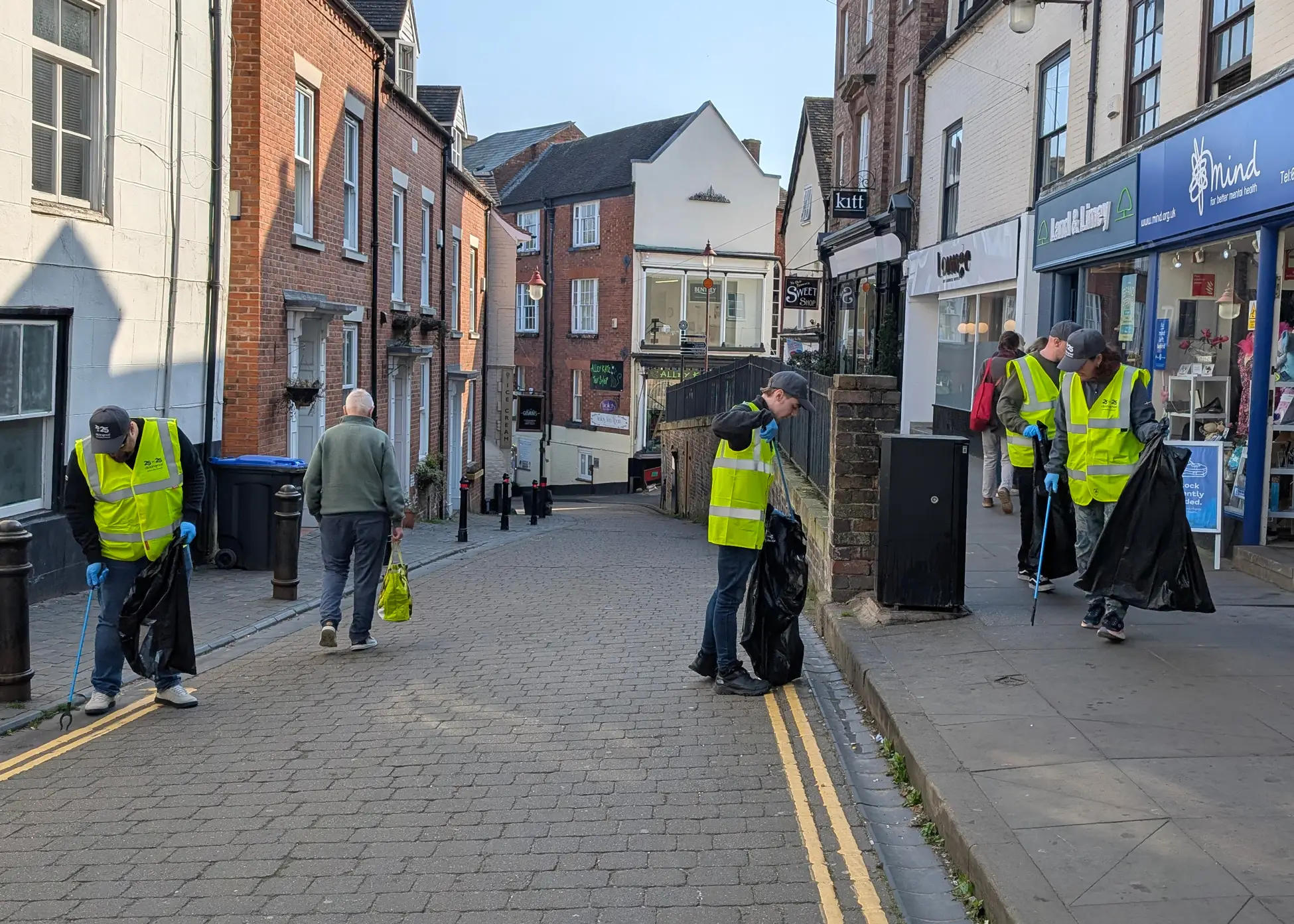 Clickingmad 25 in 25 Litterpicking Bridgnorth 3rd April 2025 2