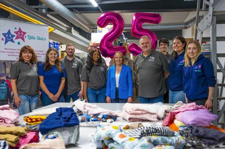 Helen Morgan MP Launches Clickingmad’s ‘25 In 25 Acts Of Kindness’ Campaign At Little Stars Charity In Oswestry